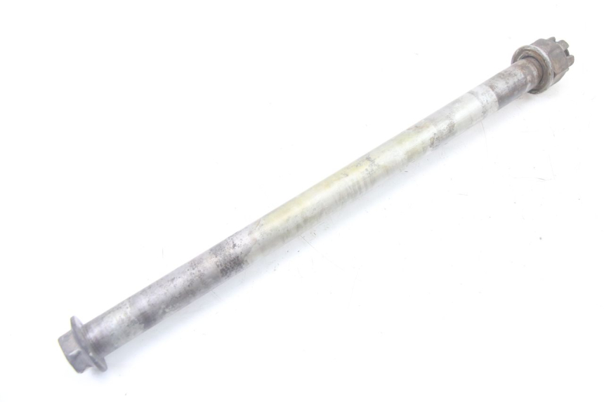 photo de AXE ROUE ARRIERE KAWASAKI ZR7 ZR-7 S 750 (1999 - 2004) - Vue principale