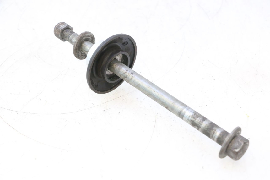 photo de AXE ROUE ARRIERE MZ RT 125 (2000 - 2008) - Vue principale