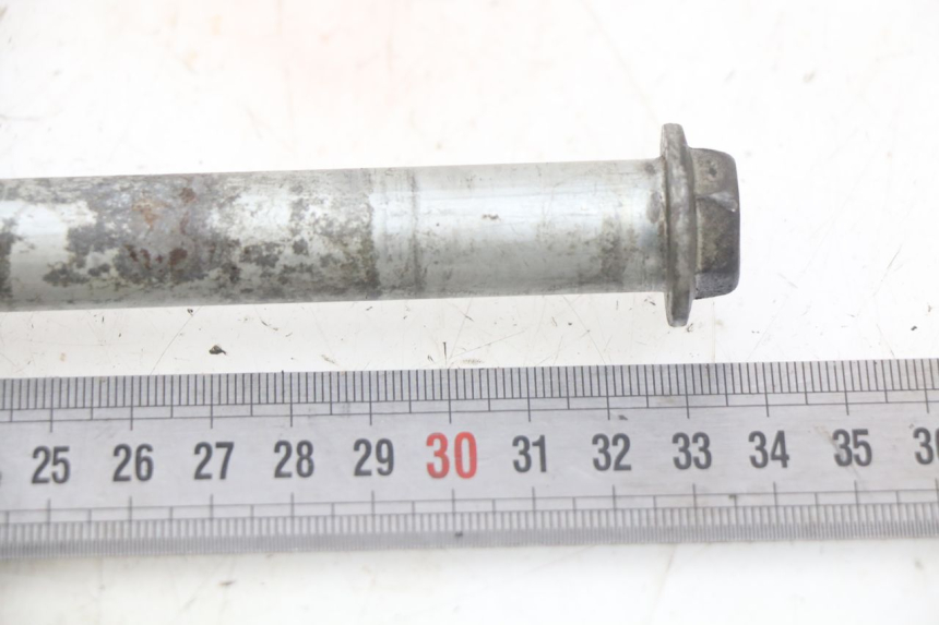 photo de AXE ROUE ARRIERE SUZUKI SV N 650 (1999 - 2002) - Détail de la pièce