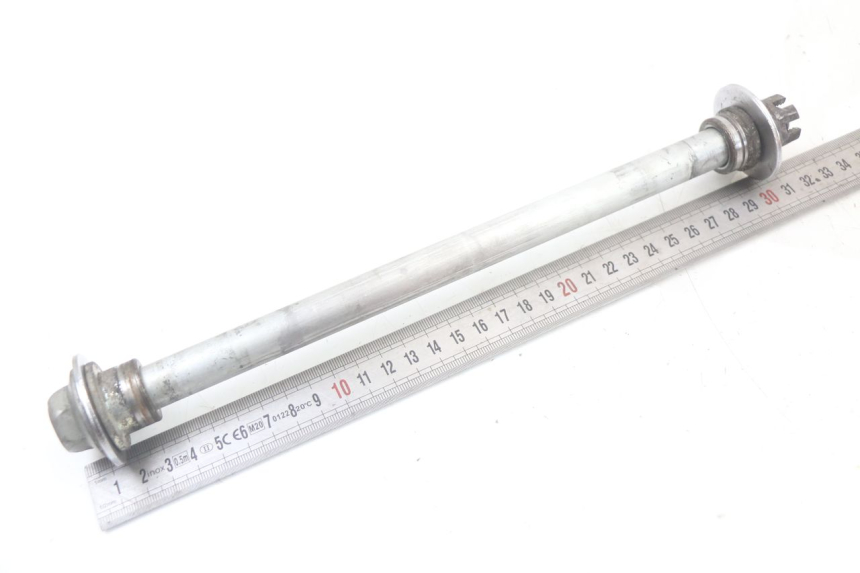 photo de AXE ROUE ARRIERE YAMAHA TDR DELTABOX 125 (1997 - 2003) - Zoom état d’usage