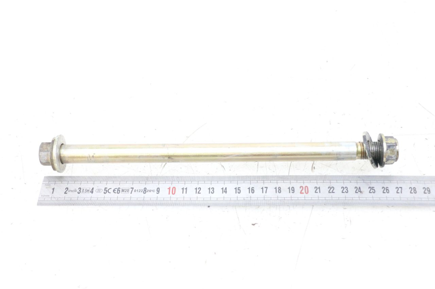 photo de AXE ROUE ARRIERE SYM XS 125 (2007 - 2016) - Zoom état d’usage