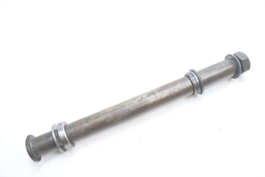 photo de AXE ROUE ARRIERE YAMAHA YZF R GENESIS 750 (1993 - 1998) - Vue principale
