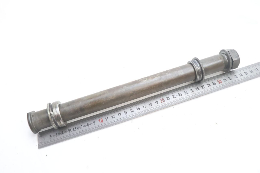 photo de AXE ROUE ARRIERE YAMAHA YZF R GENESIS 750 (1993 - 1998) - Zoom état d’usage