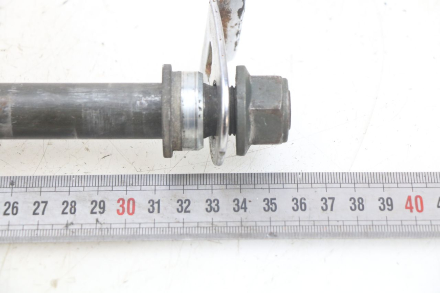 photo de AXE ROUE ARRIERE YAMAHA YZF R THUNDERCAT 600 (1996 - 2003) - Détail de la pièce