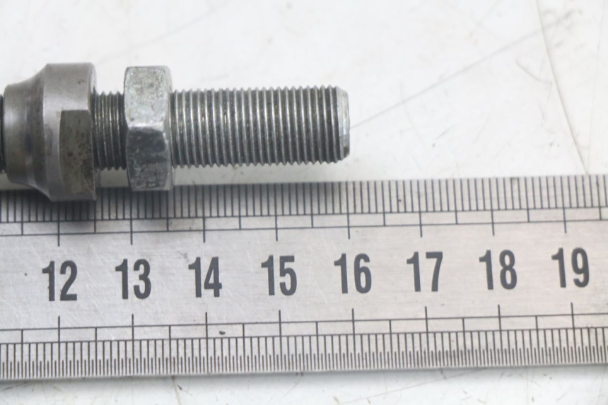 photo de AXE ROUE AVANT PEUGEOT 103 VOGUE VS2 50 (2004 - 2017) - Zoom état d’usage