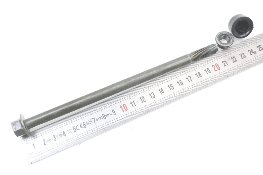 photo de Front wheel axle E-MAX 80L 1 (2011 - 2014) - Détail de la pièce