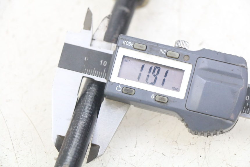 photo de AXE ROUE AVANT KYMCO AGILITY 16+ 4T 50 (2018 - 2023) - Détail de la pièce