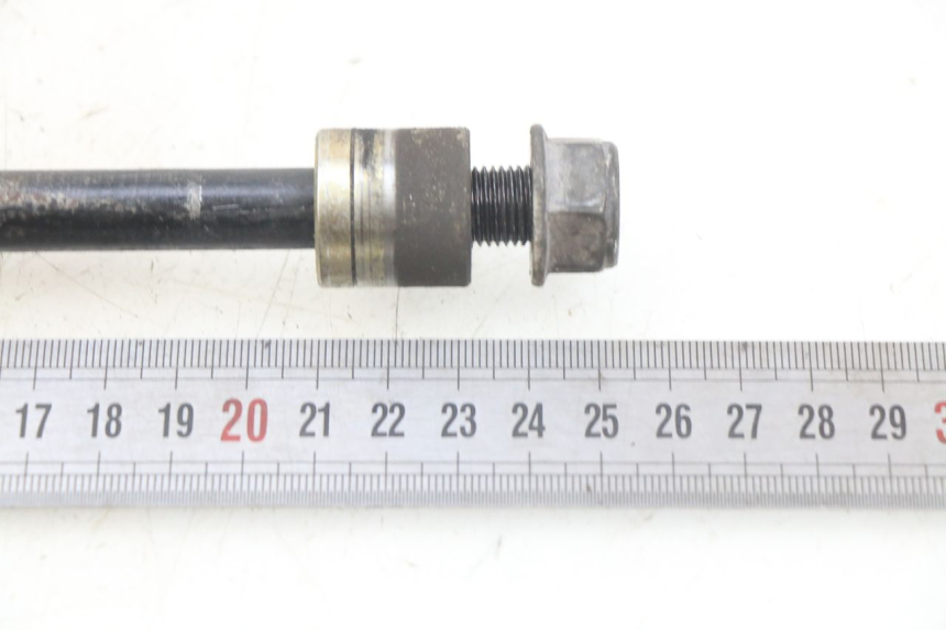 photo de AXE ROUE AVANT KYMCO AGILITY 16+ 4T 50 (2018 - 2023) - Zoom état d’usage