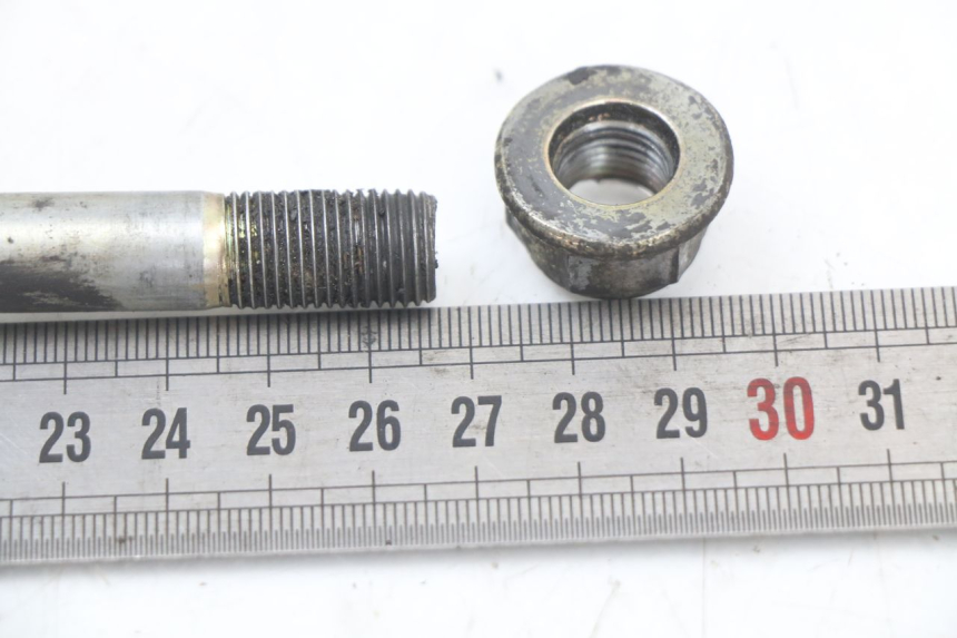 photo de AXE ROUE AVANT KYMCO AGILITY CARRY 50 (2011 - 2020) - Zoom état d’usage