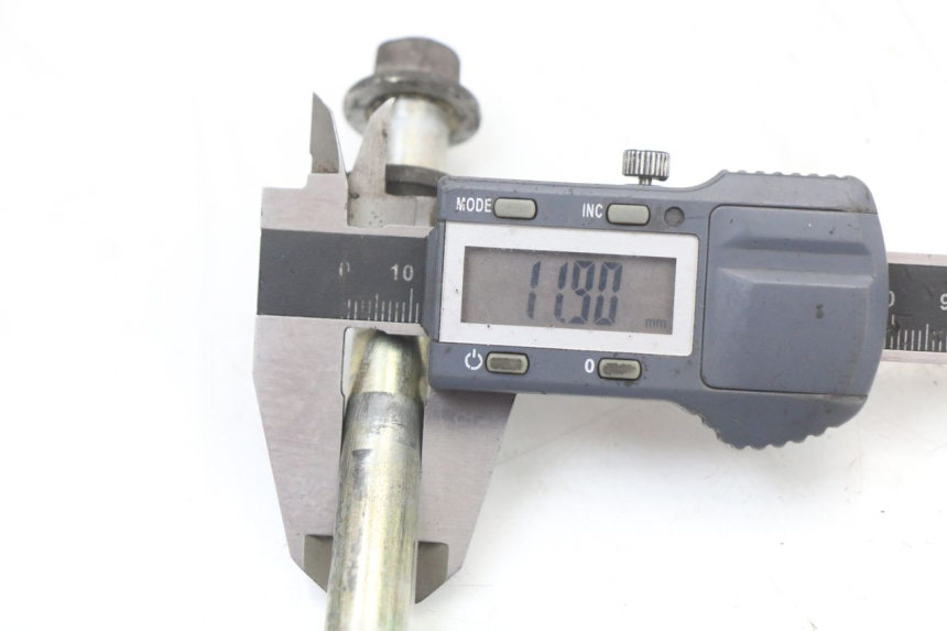 photo de AXE ROUE AVANT KYMCO AGILITY CARRY 50 (2011 - 2020) - Autre angle de vue