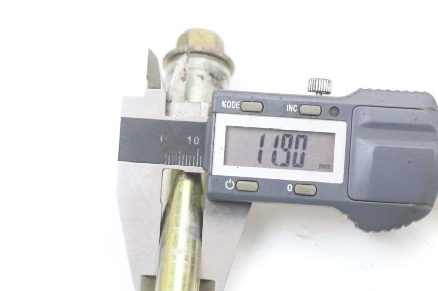 photo de AXE ROUE AVANT KYMCO AGILITY PREMIUM 50 (2007 - 2010) - Autre angle de vue