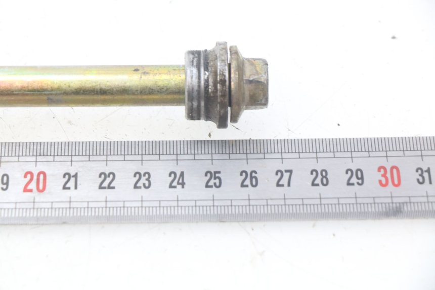 photo de AXE ROUE AVANT KYMCO AGILITY RS 2T 50 (2009 - 2013) - Zoom état d’usage