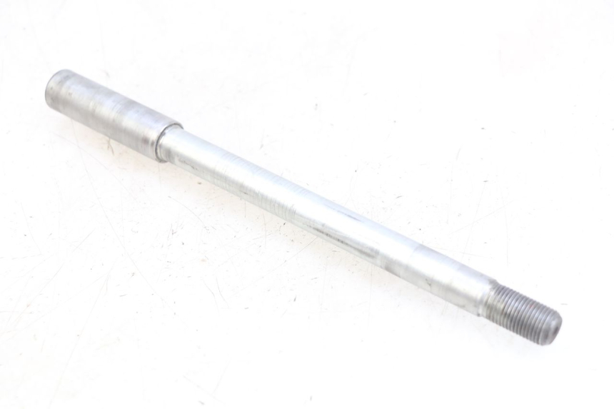 photo de AXE ROUE AVANT SUZUKI BURGMAN 650 (2002 - 2004) - État de surface