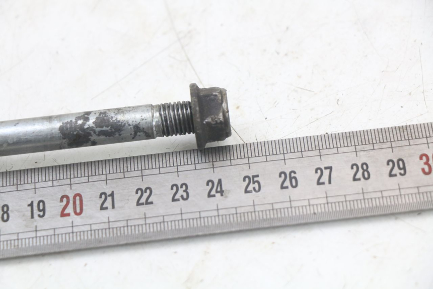 photo de AXE ROUE AVANT YAMAHA BW'S 50 (2004 - 2017) - Zoom état d’usage