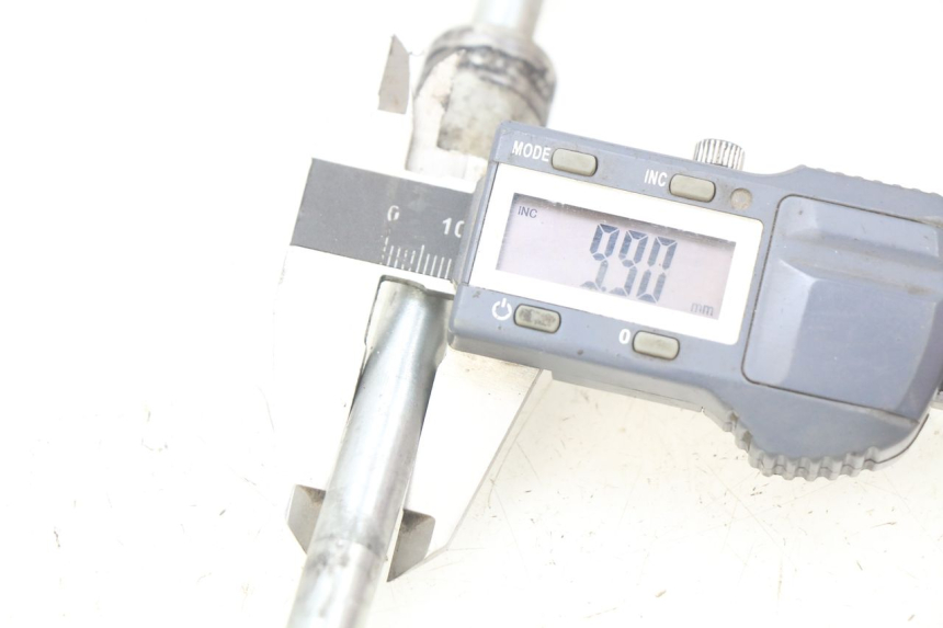 photo de AXE ROUE AVANT TNT MOTOR CITY 50 (2007 - 2018) - Autre angle de vue