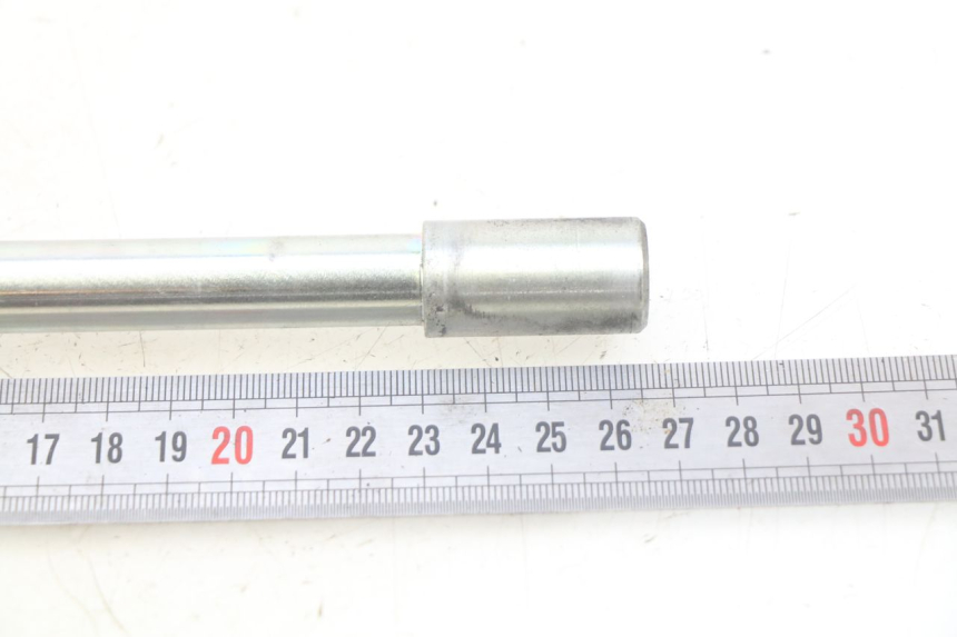 photo de AXE ROUE AVANT PEUGEOT CITYSTAR 2T 50 (2018 - 2021) - Détail de la pièce