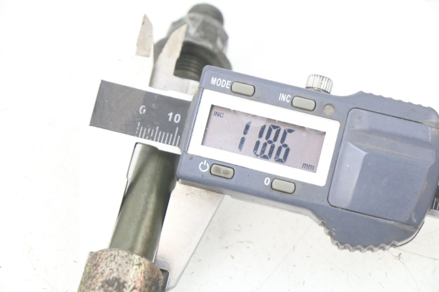 photo de AXE ROUE AVANT RIDE CLASSIC 2T 50 (2014 - 2022) - Autre angle de vue