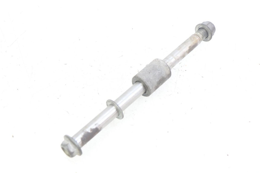 photo de AXE ROUE AVANT HONDA CM 125 (1983 - 2003) - Vue principale