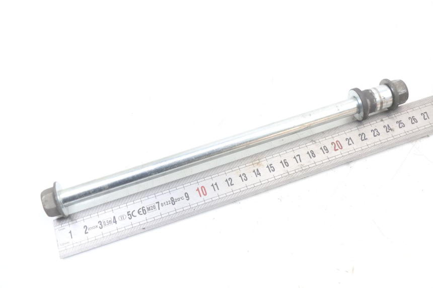 photo de AXE ROUE AVANT YAMAHA CYGNUS X 125 (2004 - 2007) - Détail de la pièce