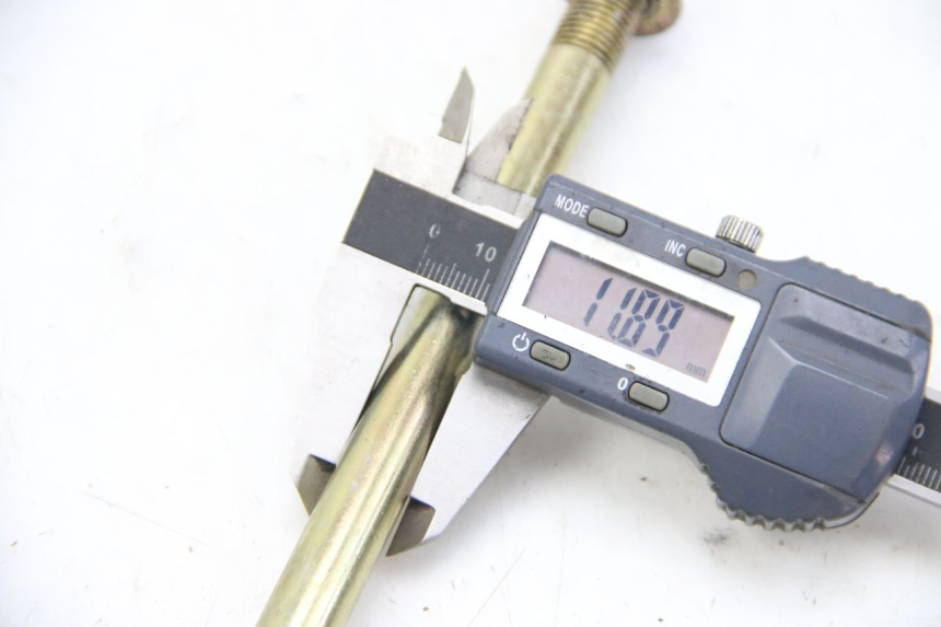 photo de AXE ROUE AVANT LONGJIA DIGITA 4T 50 (2019 - 2022) - État de surface