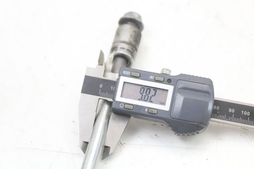 photo de AXE ROUE AVANT LONGJIA DIGITA 4T 50 (2019 - 2022) - Autre angle de vue