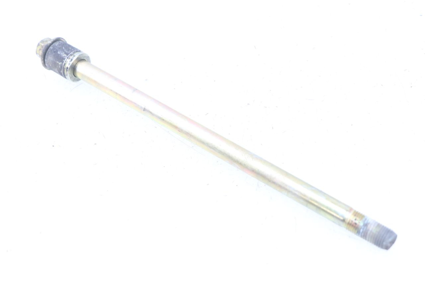 photo de AXE ROUE AVANT KYMCO DINK 4T 50 (2007 - 2018) - Gros plan technique