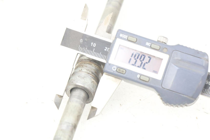 photo de AXE ROUE AVANT LONCIN DIRT BIKE 125 - Vue d’ensemble