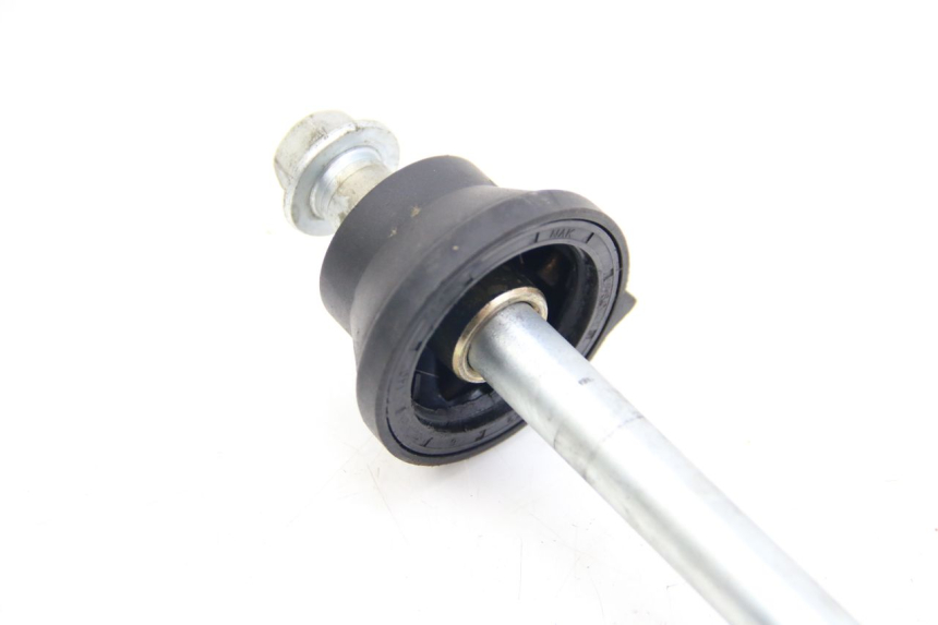 photo de AXE ROUE AVANT PEUGEOT E-VIVACITY 1 (2012 - 2018) - Zoom état d’usage