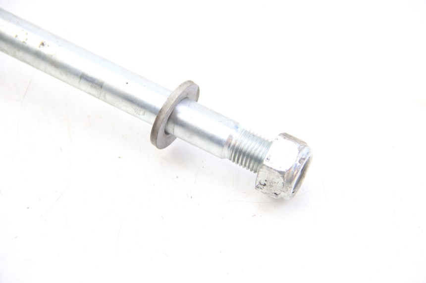 photo de AXE ROUE AVANT PEUGEOT E-VIVACITY 1 (2012 - 2018) - Gros plan technique