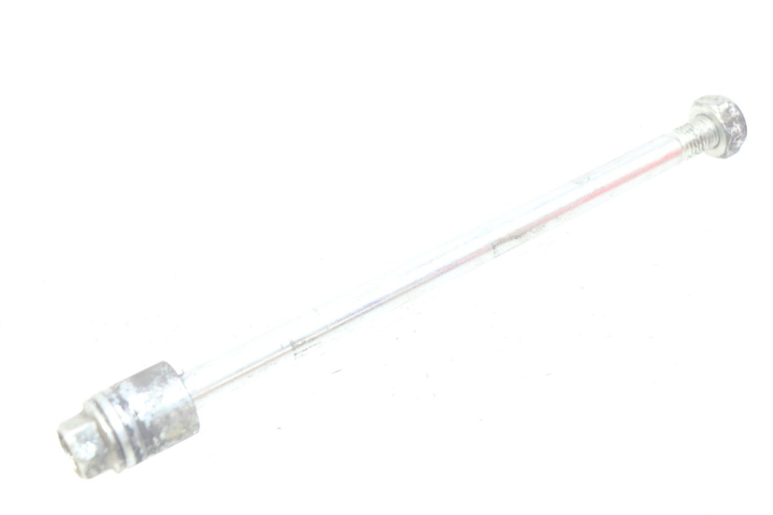 photo de AXE ROUE AVANT YAMAHA D'ELIGHT DELIGHT 115 (2013 - 2017) - Vue principale