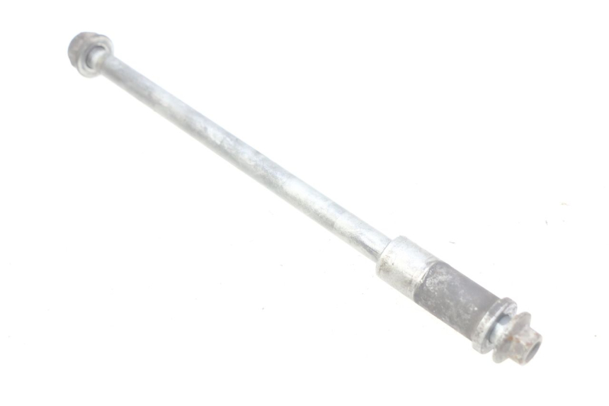 photo de AXE ROUE AVANT HONDA FES PANTHEON 2T 125 (1998 - 2002) - Gros plan technique