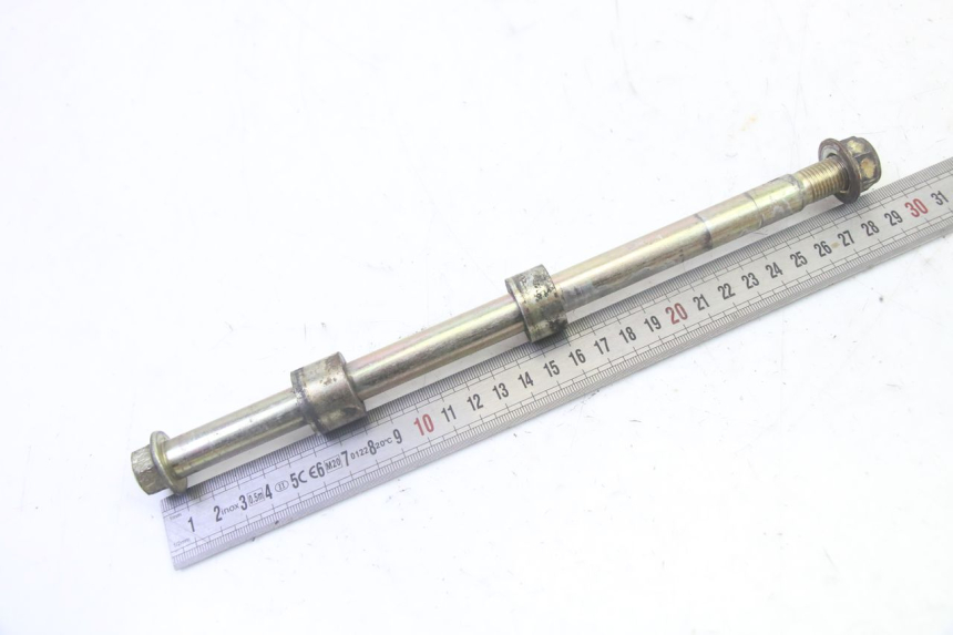 photo de AXE ROUE AVANT STAHO FH 50 (2018 - 2019) - Zoom état d’usage