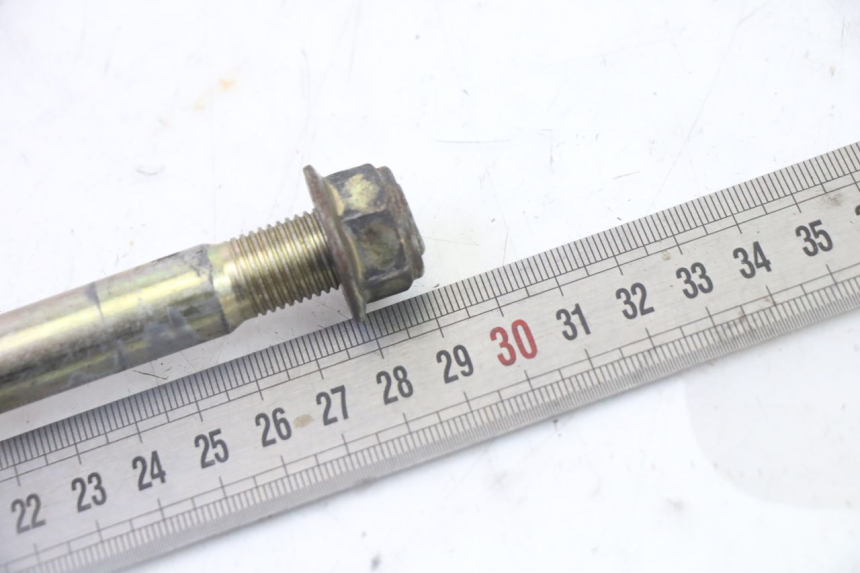 photo de AXE ROUE AVANT STAHO FH 50 (2018 - 2019) - Autre angle de vue