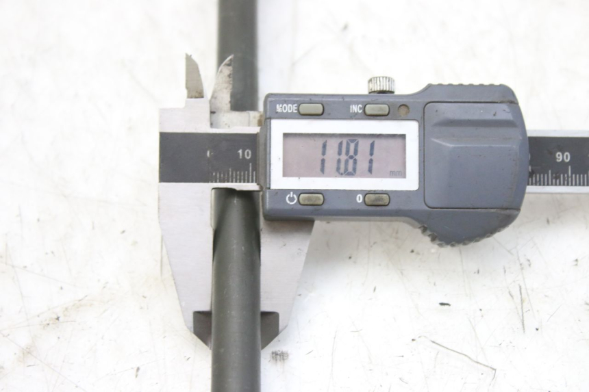 photo de AXE ROUE AVANT SYM FIDDLE 2 50 (2008 - 2013) - Zoom état d’usage