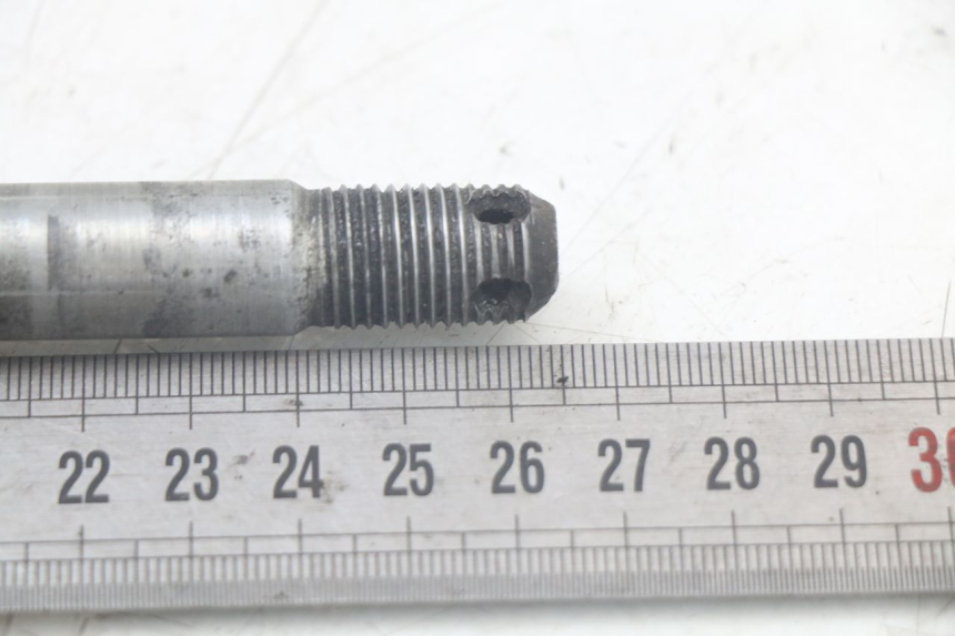 photo de AXE ROUE AVANT YAMAHA FJ 3CX 1200 (1986 - 1996) - Zoom état d’usage