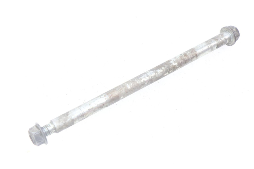 photo de AXE ROUE AVANT PIAGGIO FLY 125 (2005 - 2012) - Gros plan technique