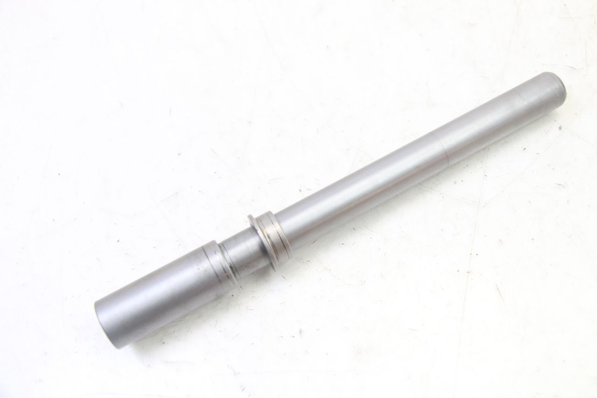 photo de AXE ROUE AVANT BMW G310 R 310 (2016 - 2020) - Vue principale