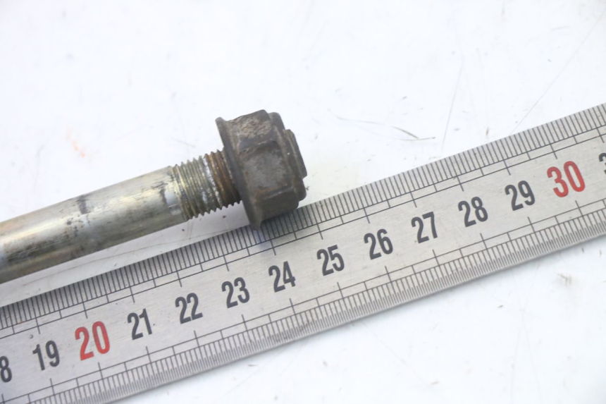 photo de AXE ROUE AVANT KYMCO GRAND DINK 125 (2008 - 2014) - Autre angle de vue