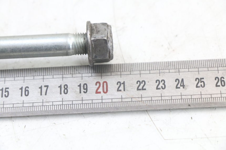 photo de AXE ROUE AVANT HONDA PCX (JF28) 125 (2009 - 2011) - Autre angle de vue