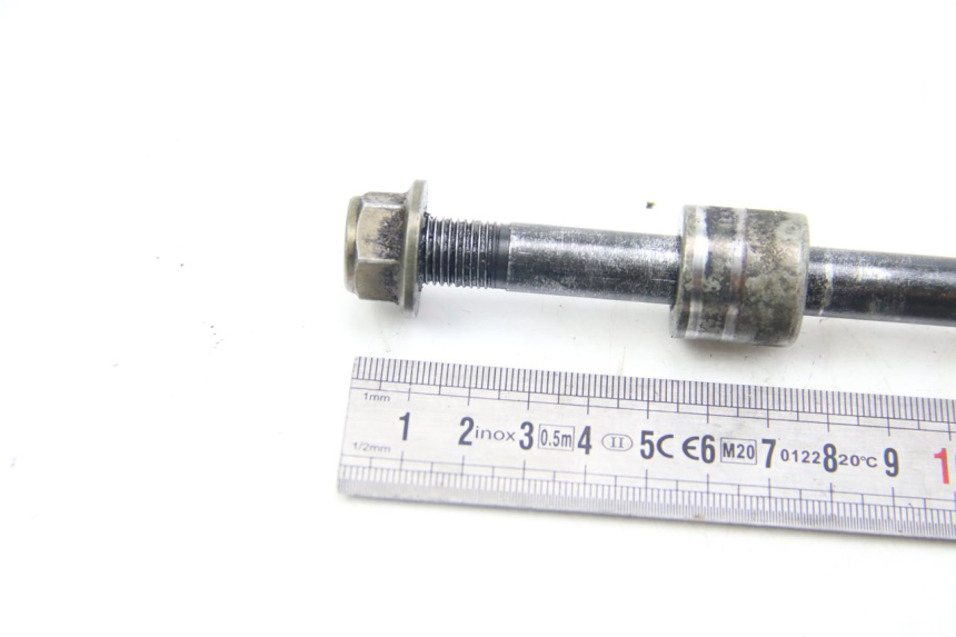 photo de AXE ROUE AVANT REVATTO IMPERATOR 125 (2007 - 2015) - Zoom état d’usage