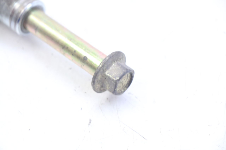 photo de AXE ROUE AVANT SYM JET EURO X 2T 50 (2003 - 2007) - Zoom état d’usage