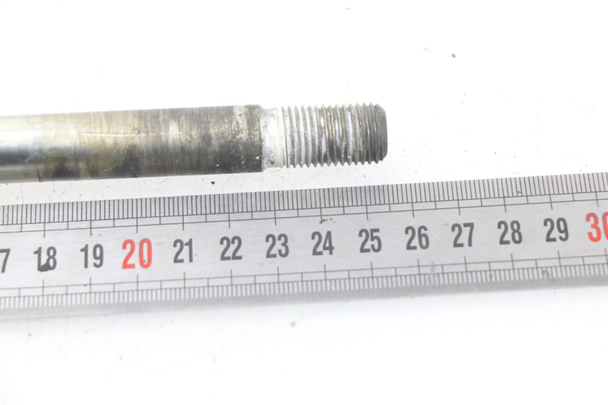 photo de AXE ROUE AVANT SYM JOYMAX 250 (2013 - 2017) - Détail de la pièce