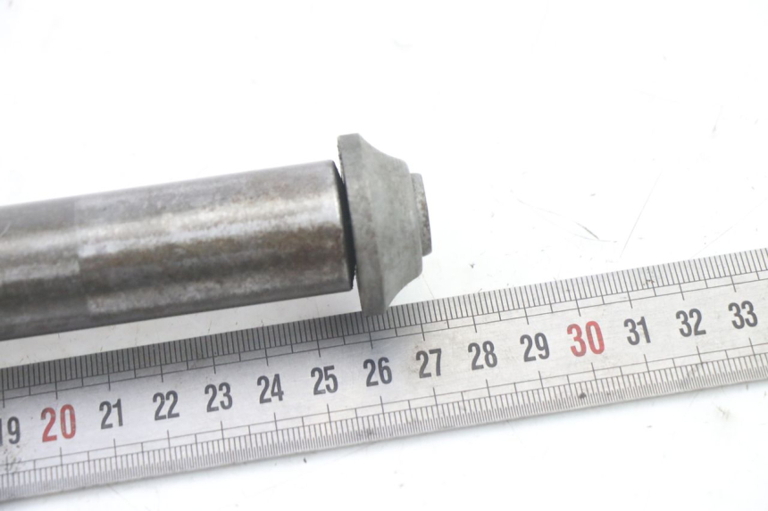 photo de AXE ROUE AVANT BMW K 75 RT 750 (1989 - 1997) - Autre angle de vue