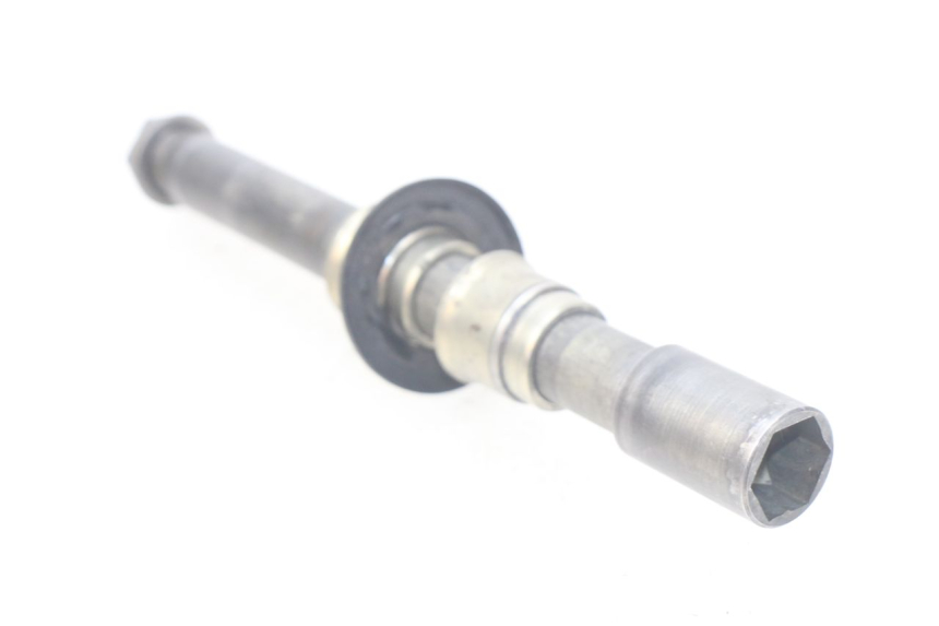 photo de AXE ROUE AVANT KAWASAKI KX F KXF 450 (2012 - 2015) - Gros plan technique