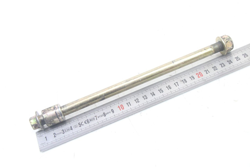 photo de AXE ROUE AVANT KYMCO GRAND DINK 125 (2008 - 2014) - Zoom état d’usage