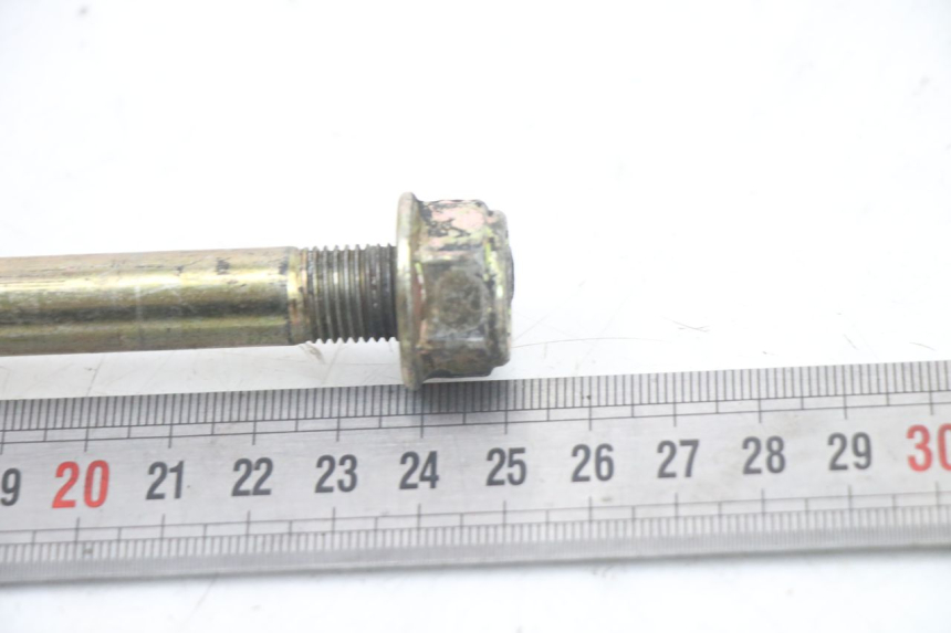 photo de AXE ROUE AVANT KYMCO GRAND DINK 125 (2008 - 2014) - Autre angle de vue