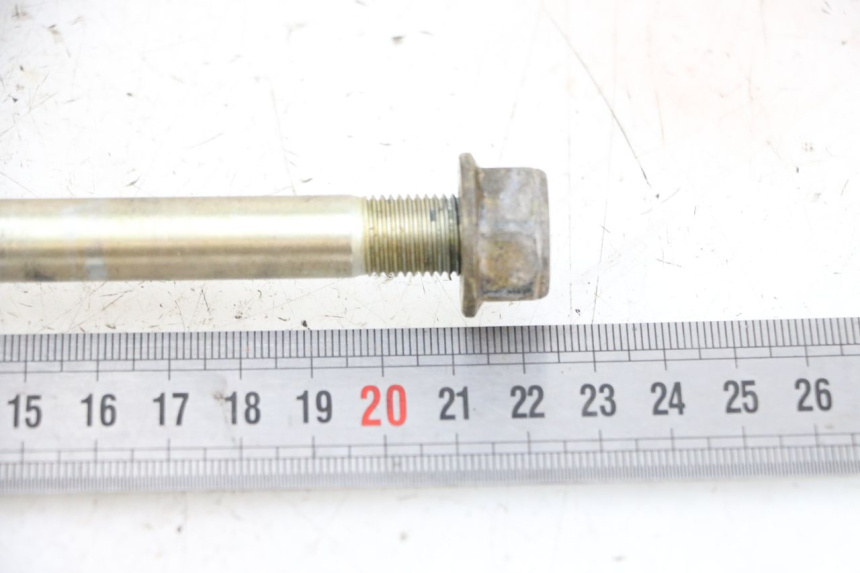 photo de AXE ROUE AVANT KYMCO STRYKER OFF ROAD 125 (1999 - 2005) - Zoom état d’usage