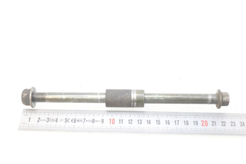 photo de AXE ROUE AVANT EUROCKA MATADOR 4T 50 (2010 - 2016) - Zoom état d’usage