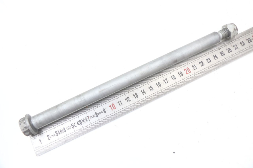 photo de AXE ROUE AVANT PIAGGIO NEW TYPHOON 50 (2018 - 2021) - Détail de la pièce