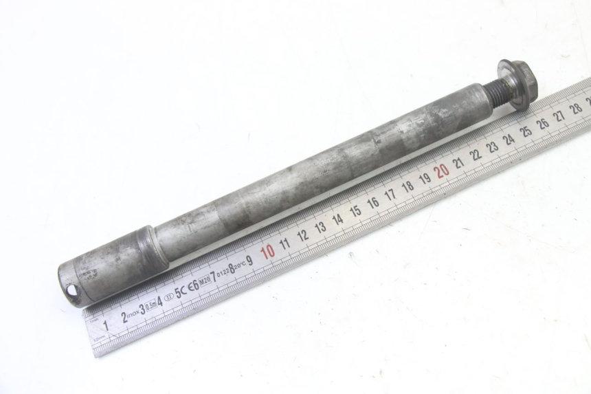 photo de AXE ROUE AVANT HONDA NTV DEAUVILLE ABS 700 (2007 - 2016) - Zoom état d’usage